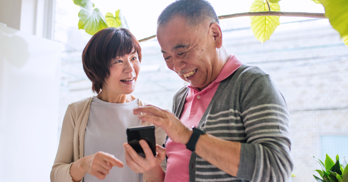 TELUS giving away smartphones to pensioners across Canada to combat loneliness, isolation